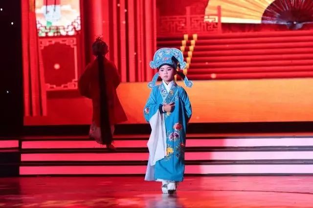 2022如皋童心闪耀的少儿春晚,宜兴紫砂春晚