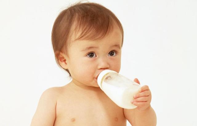 哪一个牌子的奶粉既实惠又好用,现在什么牌子的奶粉即好又实惠