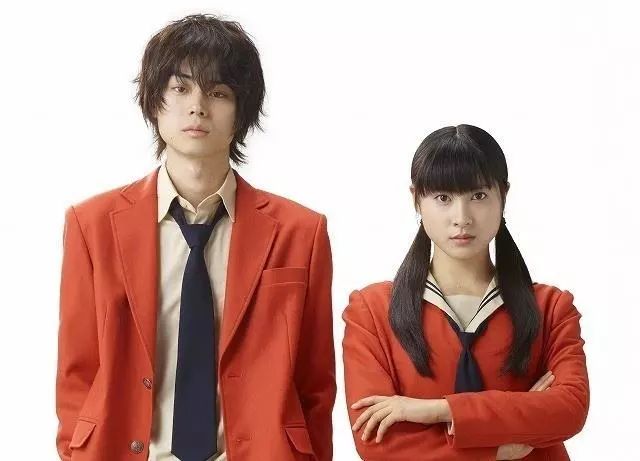 涓瓙鐭劯鍙堝ぇ,涓瓙寰堢煯鑴稿嵈寰堝ぇ