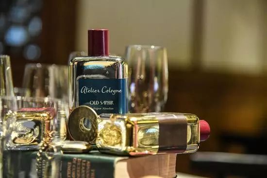 1000个人心里有1000个哈姆雷特,1000个人的心中有1000个哈利波特