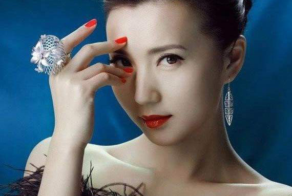 为什么要保养卵巢？没保养好，女人就真的老了！