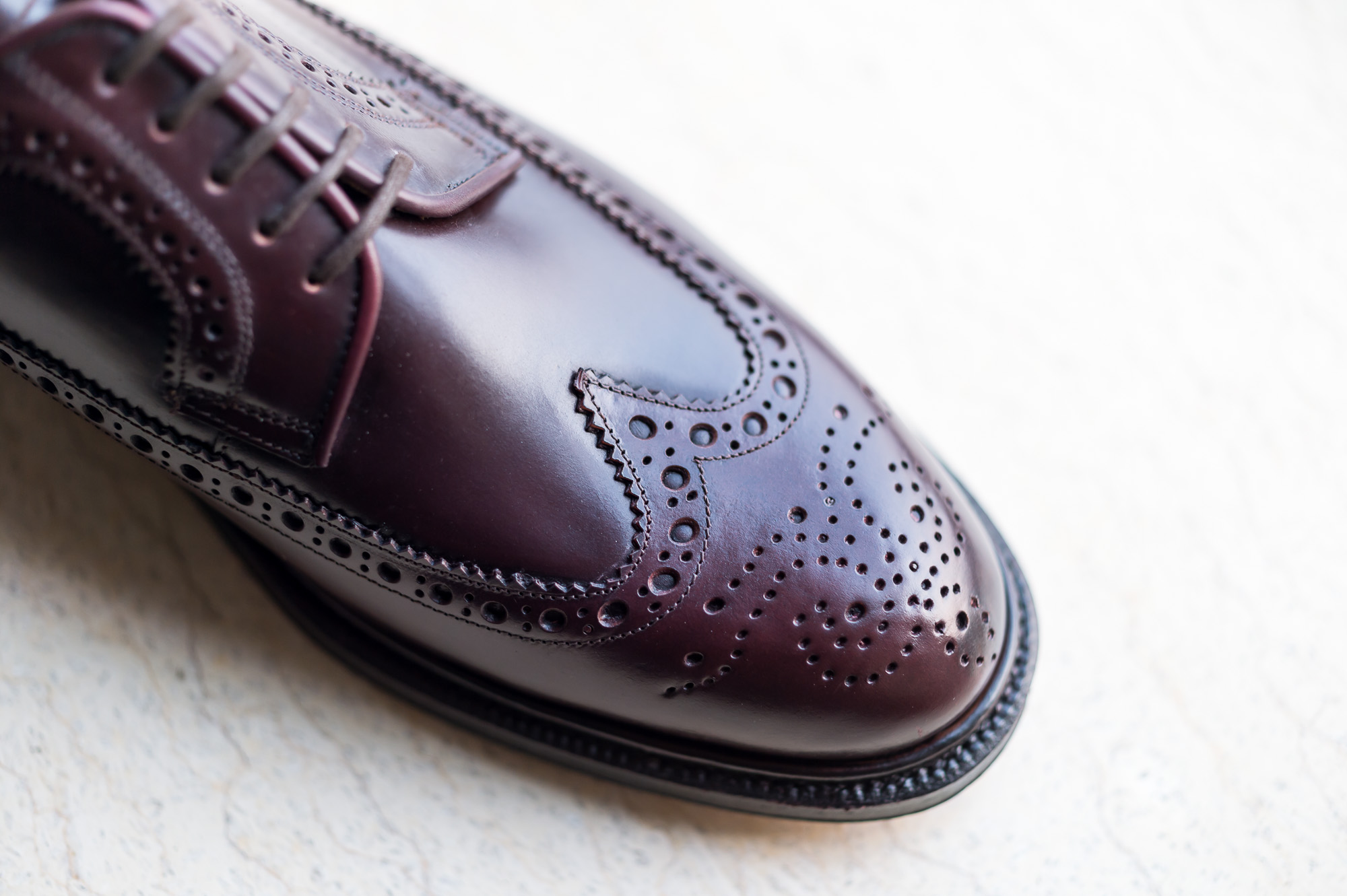 马臀皮鞋也能讲性价比?来自西班牙的它还真不错