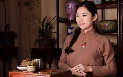 水如碧玉山如黛下联,水如碧玉山如黛范成大