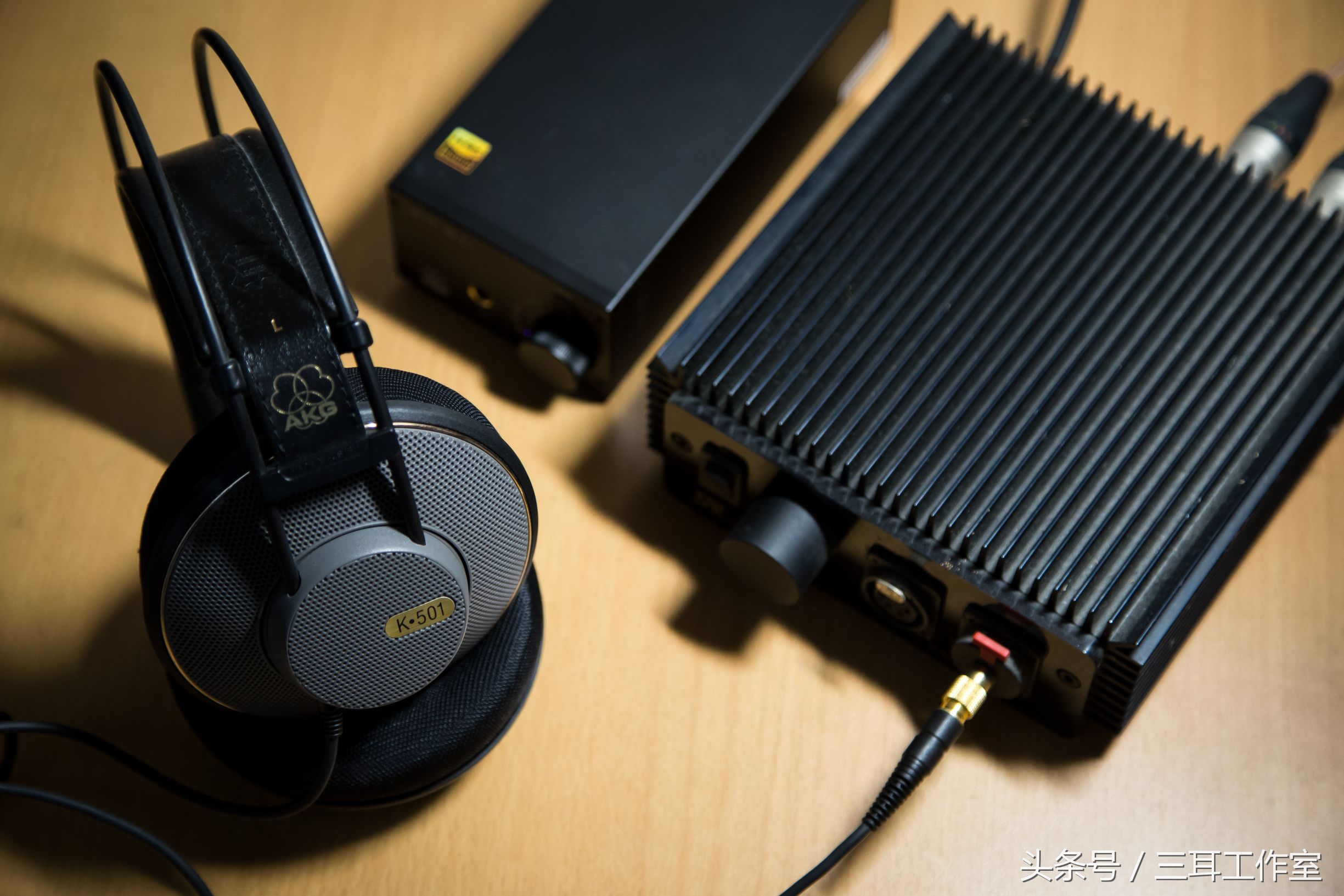 不是所有的HiFi设备都是又大又沉,双木三林这台小机器一样很好听