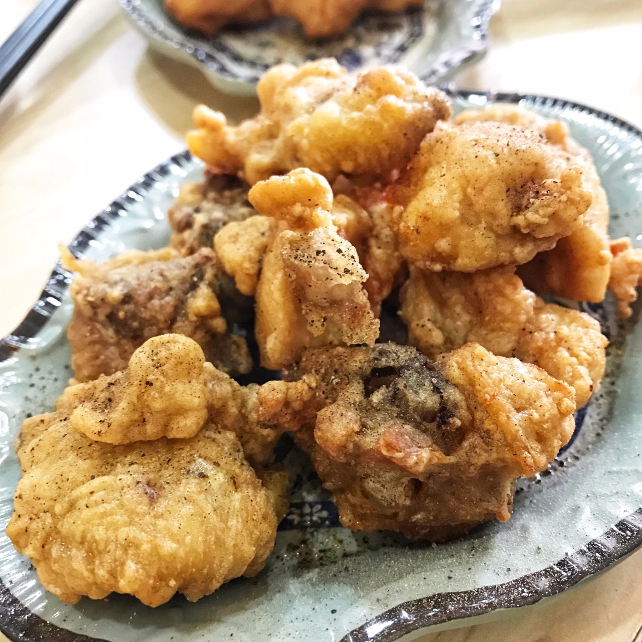 南京有名的新街口小吃街,南京新街口明瓦廊美食街旅馆