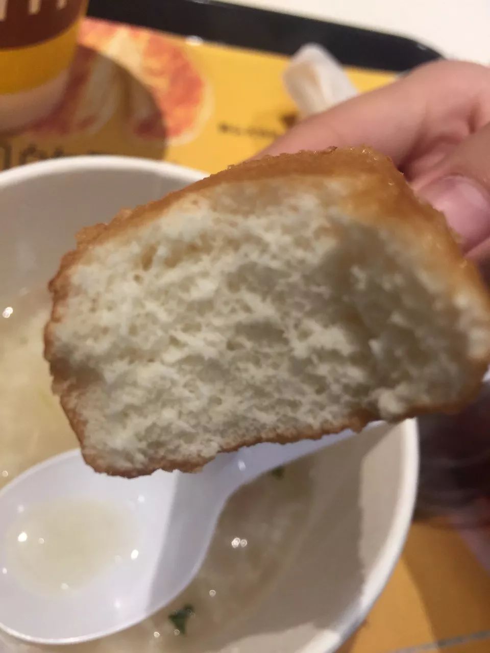 麦当劳成了金拱门,没想到肯德基却凭一个饭团赢了!