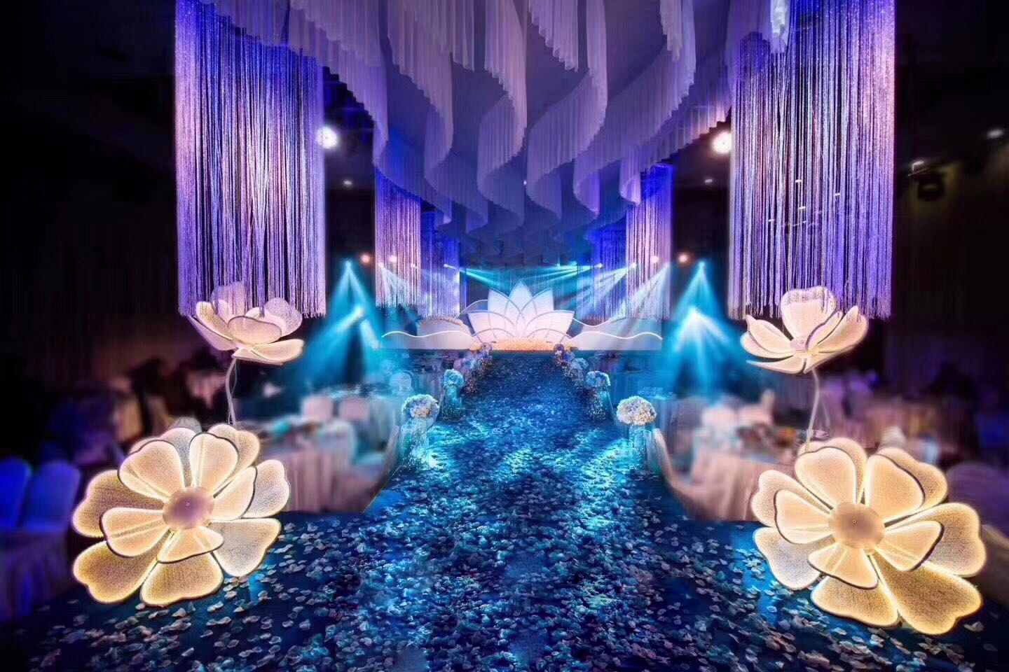 开一家婚庆公司一般可以赚多少钱,开婚庆公司怎么挣钱