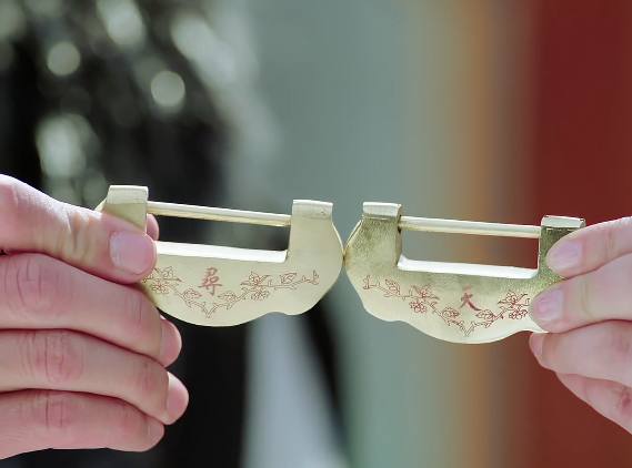 花谢花飞花满天结婚是哪一集,花谢花飞花满天几对新人出嫁剧照