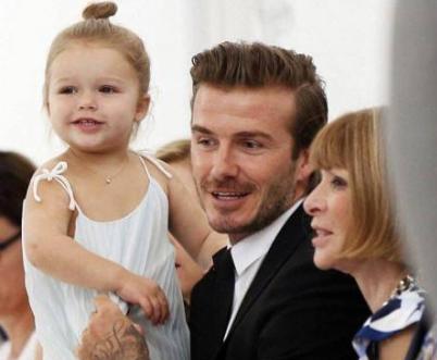 小七和小贝穿衣搭配,小七和贝克汉姆穿衣风格