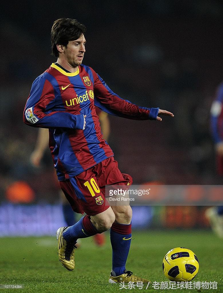 f50足球鞋梅西版限量版,梅西f50世界杯决赛球鞋