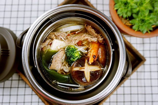 跑步减脂增肌吃什么,跑步营养减脂餐