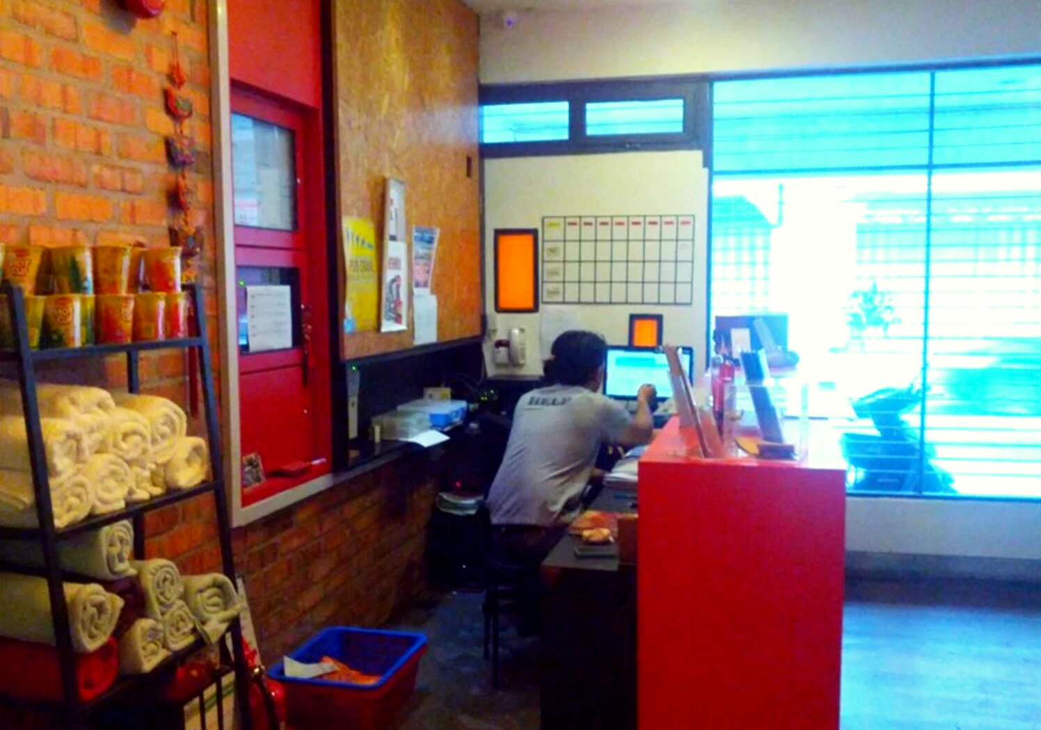 白本护照如何走遍全世界,护照白本推荐国家