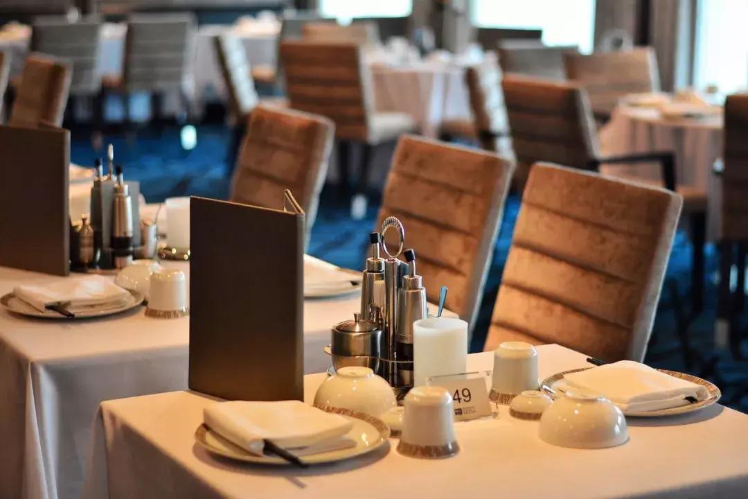 最贵的西餐大概多少钱,100元吃豪华大餐