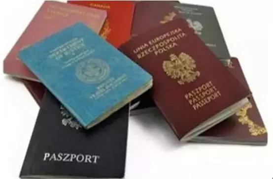 3名中国公民在西班牙持假护照被捕,想借西班牙为跳板进入英国