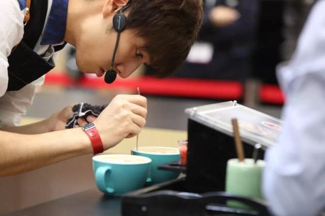 不一样的行业,不一样的职业风格