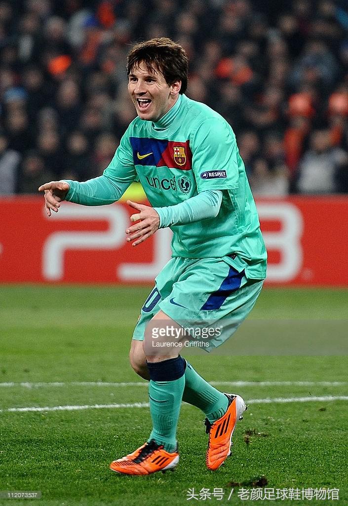 f50足球鞋梅西版限量版,梅西f50世界杯决赛球鞋