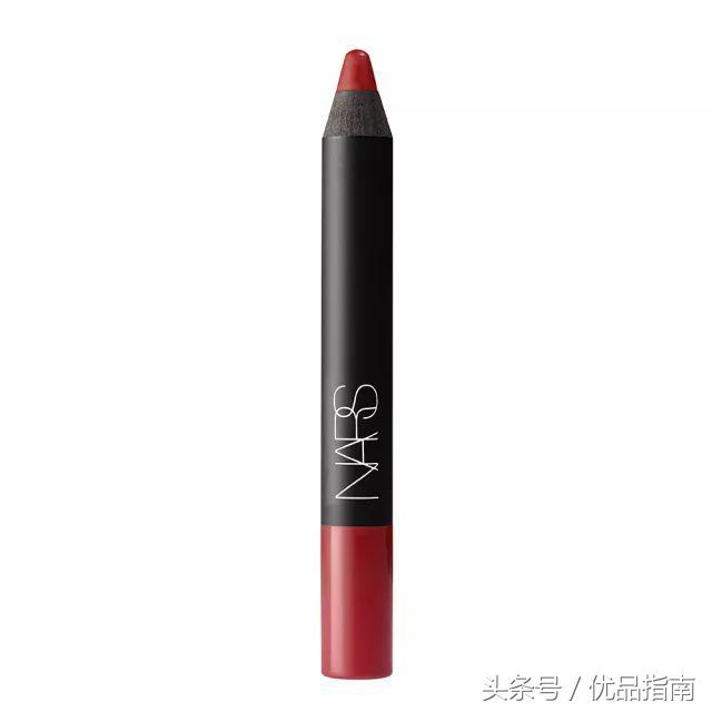 新年饭局、走亲访友，你需要这样一支气场开运口红！