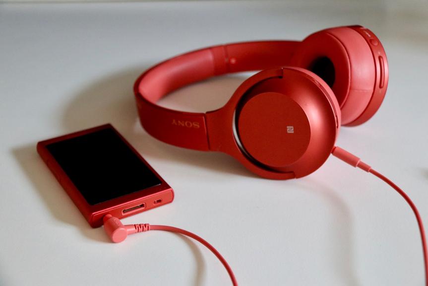 颜值与音质并存,索尼h.earminiWH-H800索尼WalkmanNW–A45体验