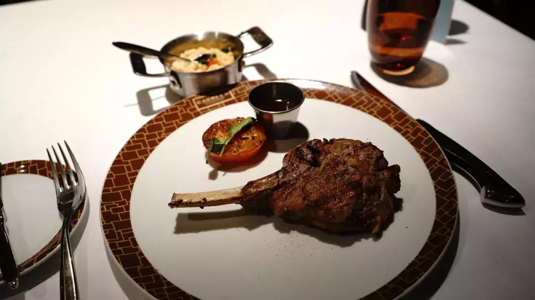 最贵的西餐大概多少钱,100元吃豪华大餐