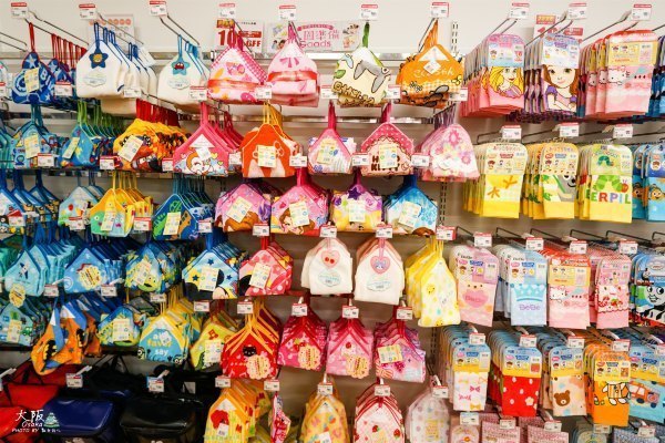 日本母婴购物,日本母婴店阿卡酱