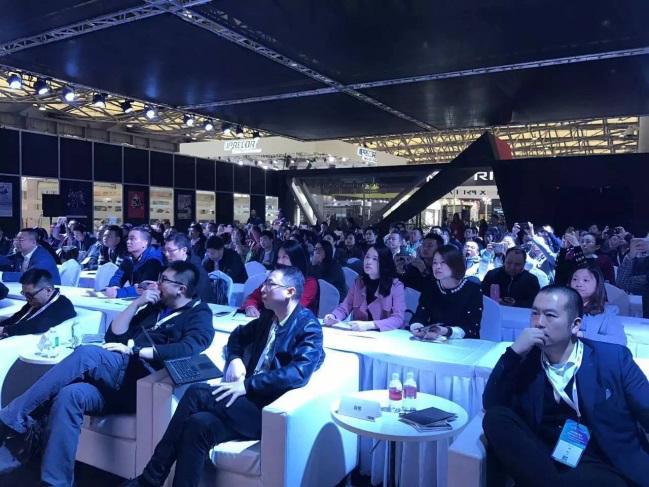 不一样的行业,不一样的职业风格