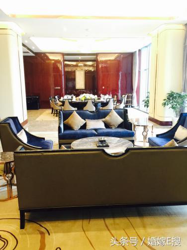 姝︽眽鍙嬭皧鍥介檯閰掑簵鏄嚑鏄熺骇閰掑簵,姝︽眽鍙嬭皧鍥介檯閰掑簵浠锋牸