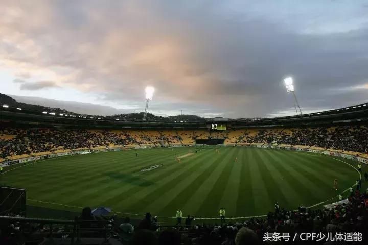 练体育与学霸并不矛盾，请认真对待体育