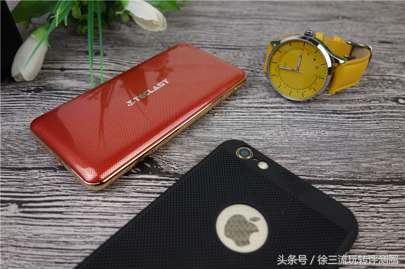 薄出新进界，美出新高度——台电S10移动电源体验！