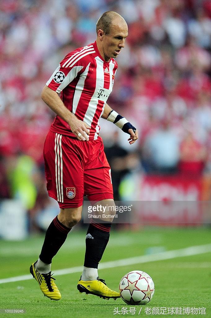 f50足球鞋梅西版限量版,梅西f50世界杯决赛球鞋