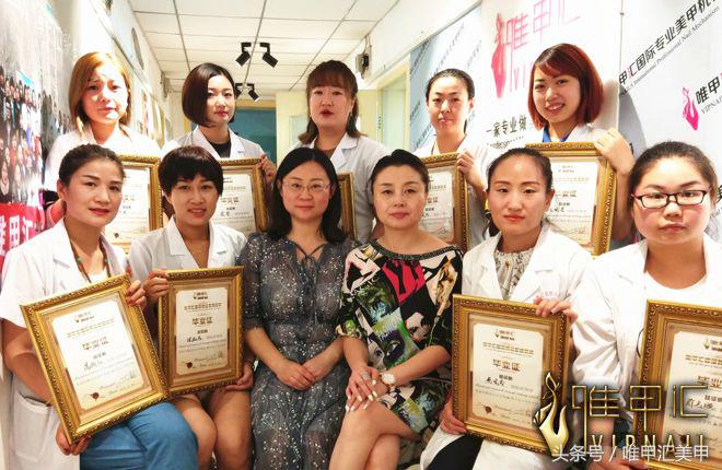 美甲品牌加盟创业项目推荐,美甲加盟店的盈利模式和方案