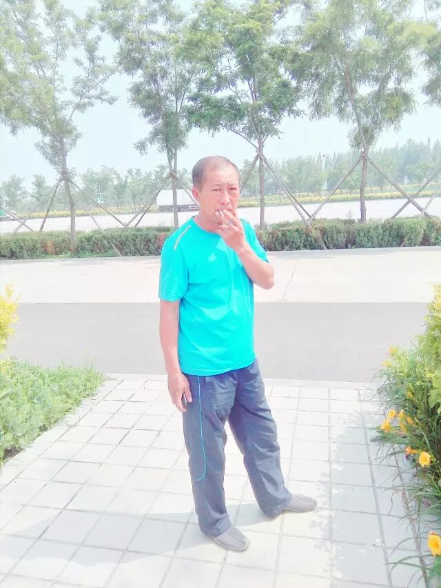 浪漫的集体露营,浪漫的第一次