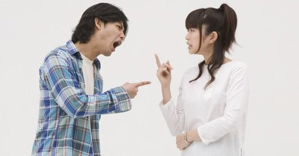 离婚女方户口没迁走男方能再婚吗,离婚户口不想迁回原籍怎么办