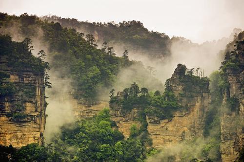 “空”字不空的“佛系”诗人，13首诗，诗诗皆“空”，空空意不同