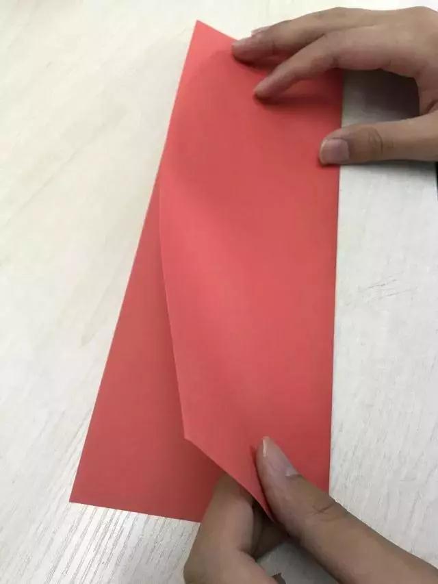 过年的灯笼用卡纸怎么做,纸盒子儿童新年手工纸灯笼