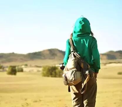 穿特步相亲被拒营销分析,男的穿特步的鞋相亲