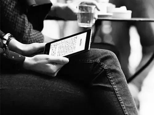 穿特步相亲被拒营销分析,男的穿特步的鞋相亲