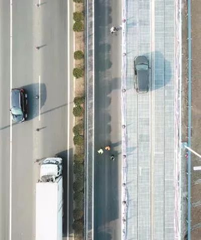 高速铁路是新四大发明之一吗,高铁为什么称为新四大发明