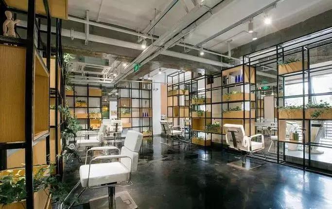 换个发型过年？远离大妈卷！盘点武汉有腔调的发型造型店！