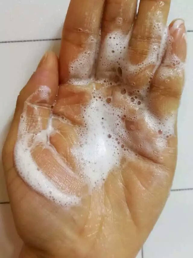 皮肤干燥起皮怎么科学护肤,起皮干燥用什么护肤最好