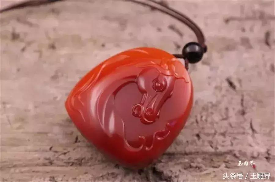 保山南红玉石雕刻,千里马玉石雕刻