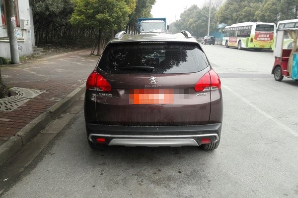 标致-2008，油液位及品质正常，油封不泄露线路管无剥落