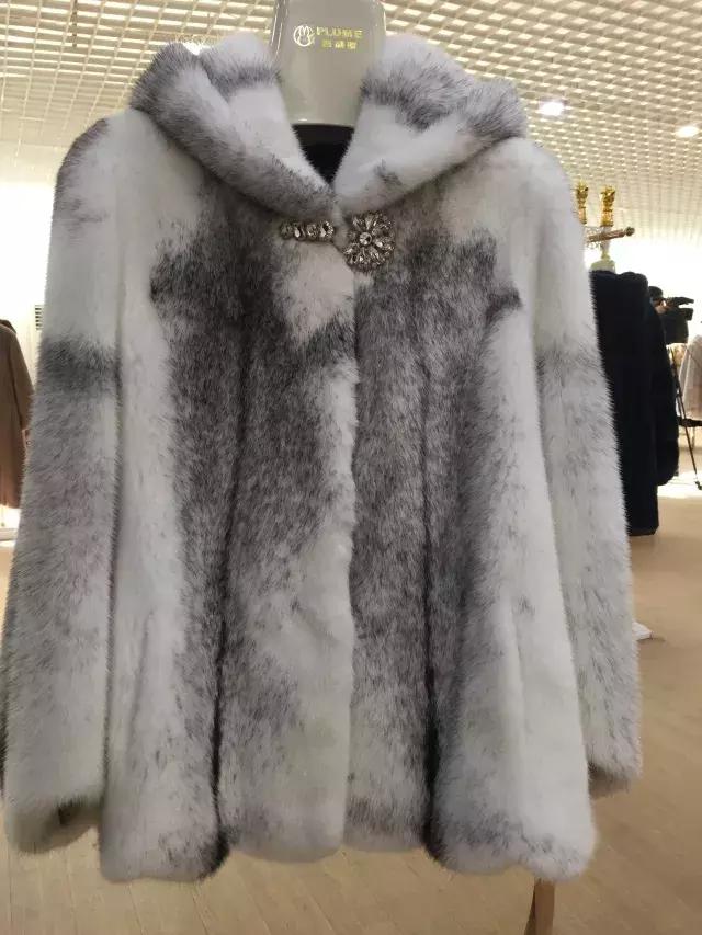 真假皮草的鉴别方法,怎样鉴别皮草的真假