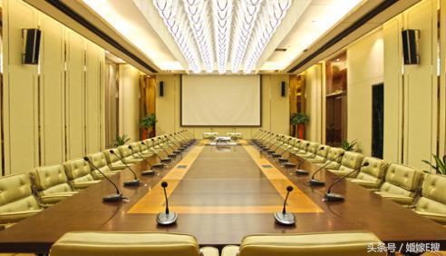 姝︽眽鍙嬭皧鍥介檯閰掑簵鏄嚑鏄熺骇閰掑簵,姝︽眽鍙嬭皧鍥介檯閰掑簵浠锋牸