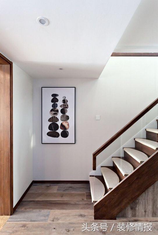 跃层极简风设计讲解,装修跃层一楼都是怎么设计的