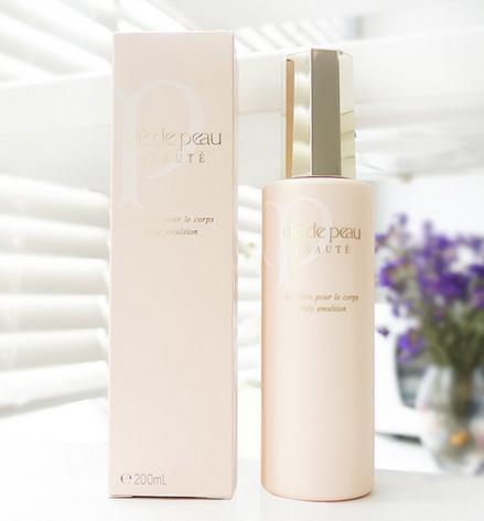 超级好闻美白身体乳夏季,好闻平价好用美白保湿身体乳