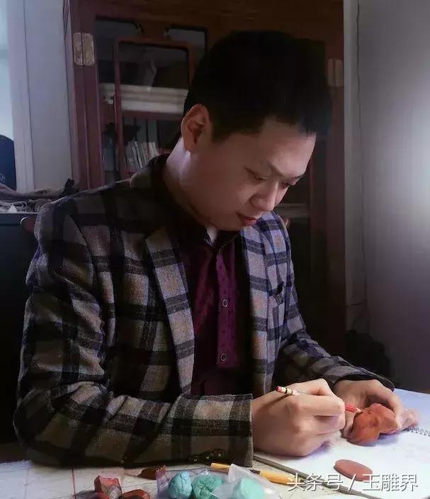 保山南红玉石雕刻,千里马玉石雕刻