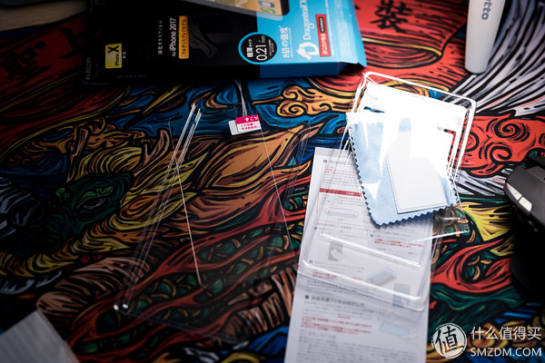 如何正确的给手机贴膜,怎么给手机贴膜全步骤