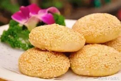 你好，我叫蓟州区，这是我的新名片，请收好