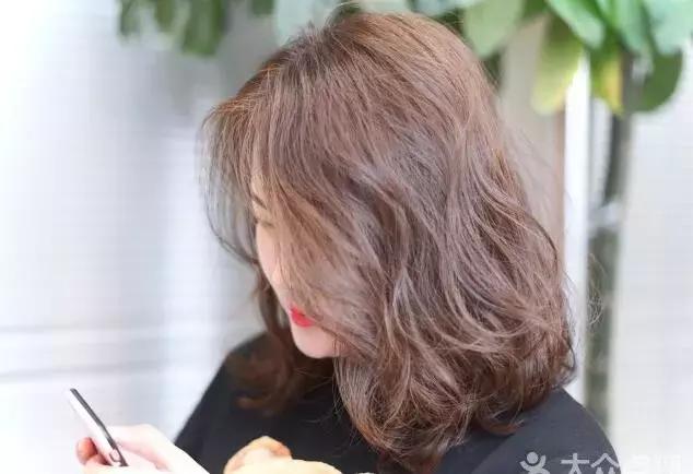 换个发型过年？远离大妈卷！盘点武汉有腔调的发型造型店！