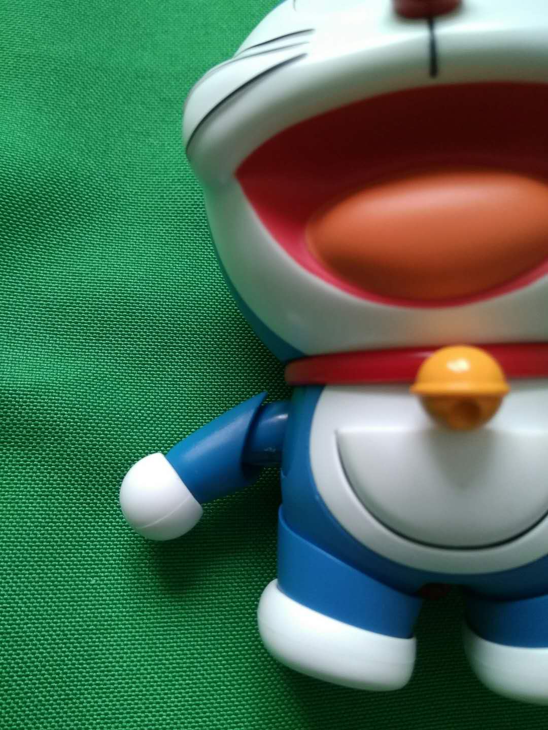 蓝胖子猫哆啦a梦,哆啦a梦原来为什么叫机器猫